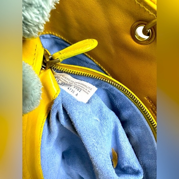 118 Preloved Bottega Veneta Matallic Tote ($ Marked Down 2/11/25) - Picture 8 of 10